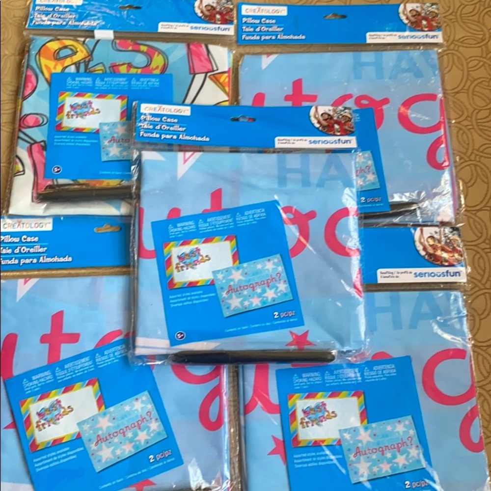 5-Pillow Cases New in Pack NEW Creatology